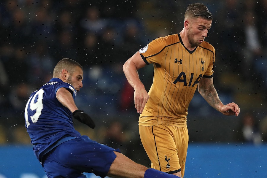 Toby-Alderweireld battles with Islam Slimani