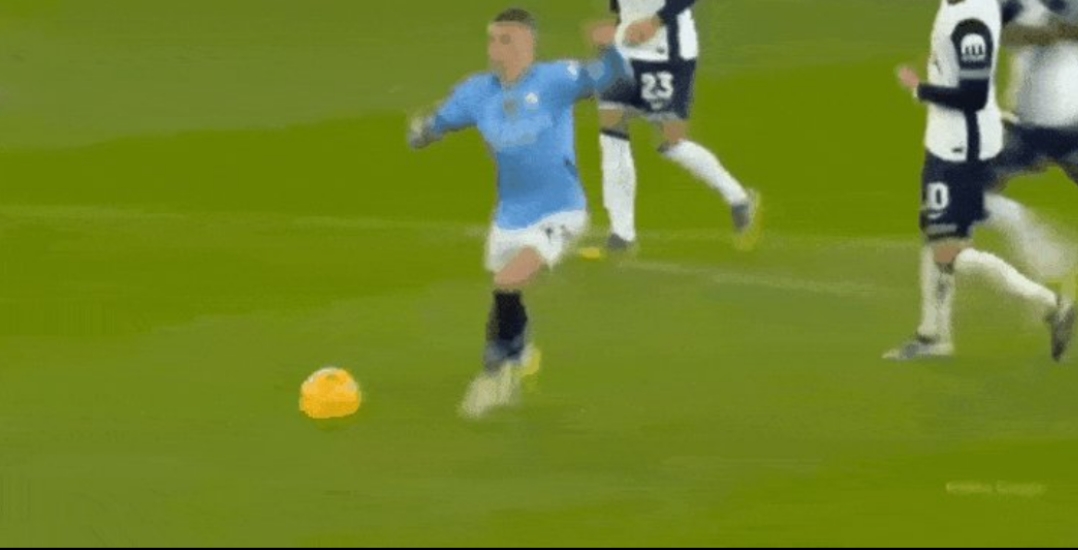 Dejan Kulusevski skill vs Manchester City