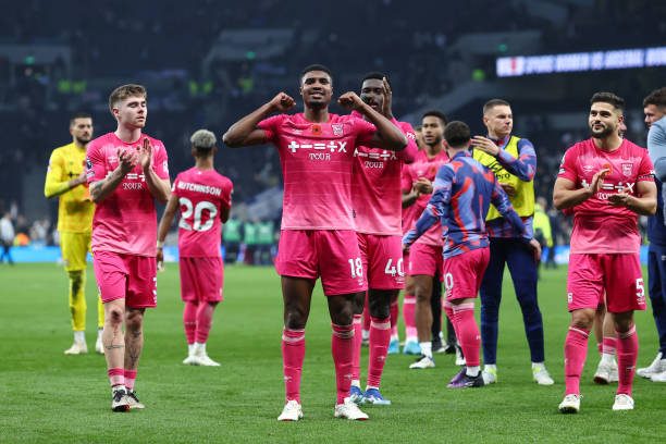 Ian Wright slams Tottenham after Ipswich Town defeat