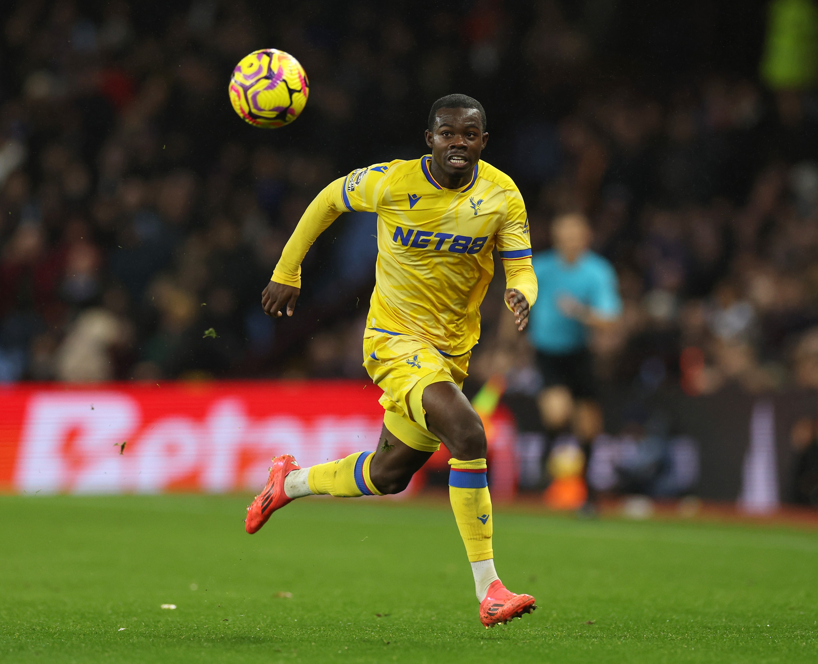 Tyrick Mitchell of Crystal Palace runs with the ball