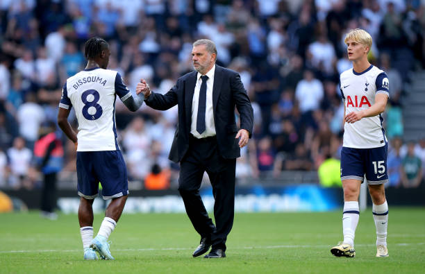 Tottenham manager Ange Postecoglou with Yves Bissouma