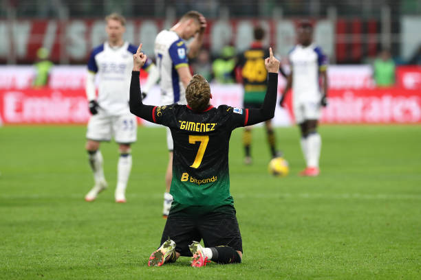 Santiago Gimenez celebrating for AC Milan