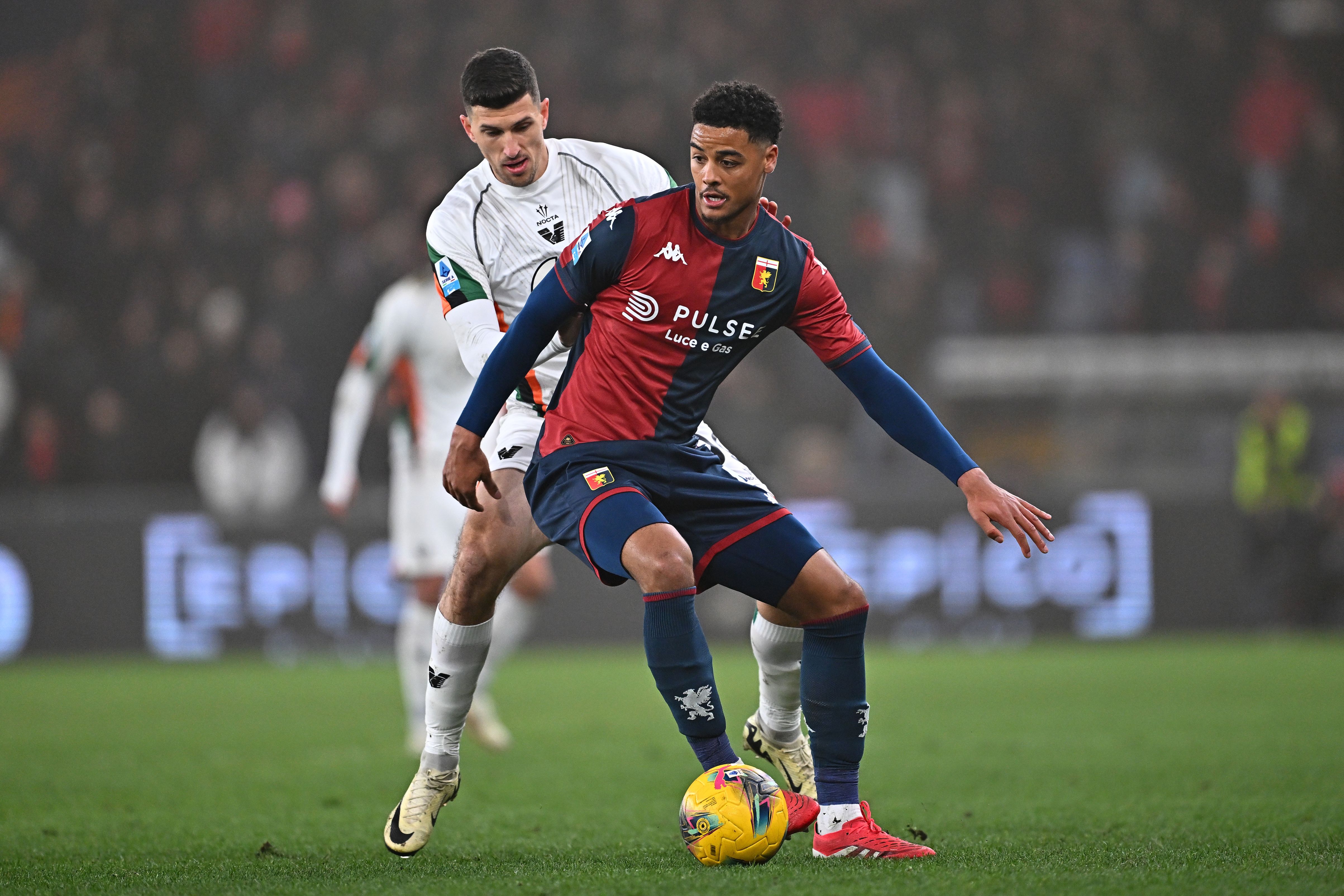 Koni De Winter in action for Genoa