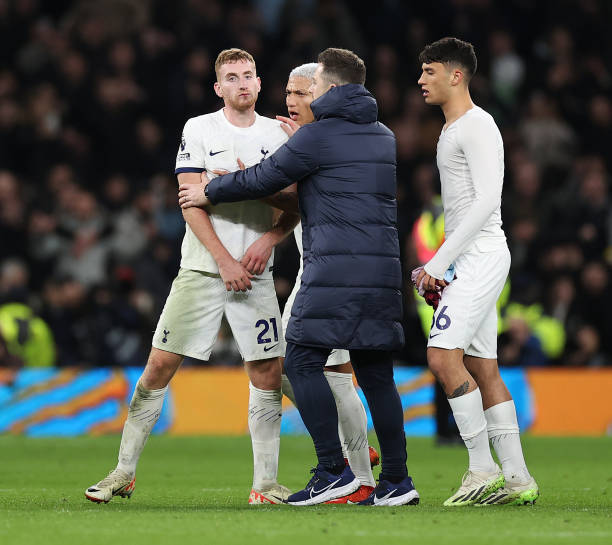 Tottenham players including Alejo Veliz and Dejan Kulusevski