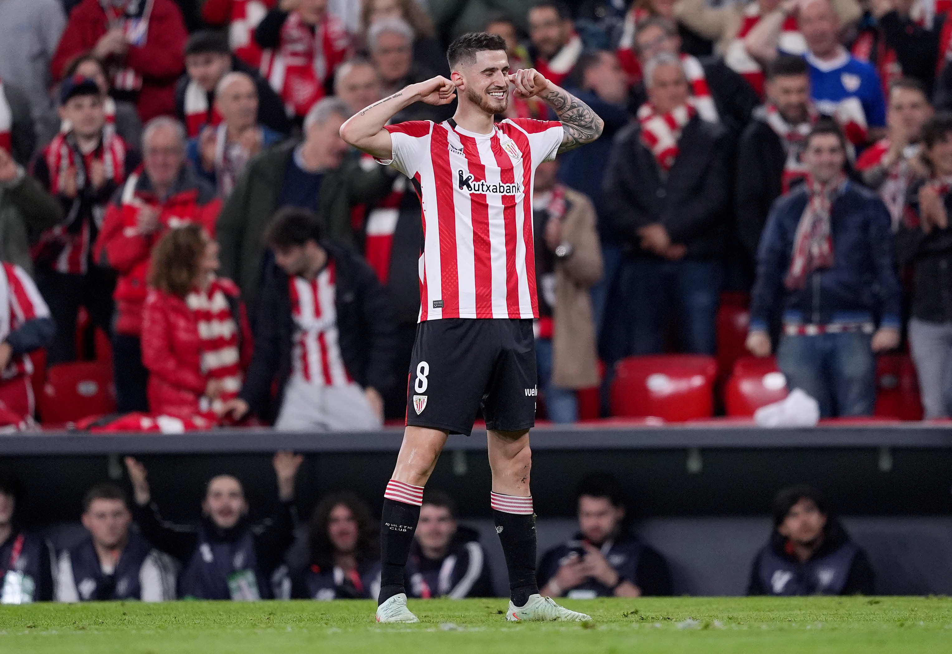 Oihan Sancet celebrates a goal for Athletic Bilbao