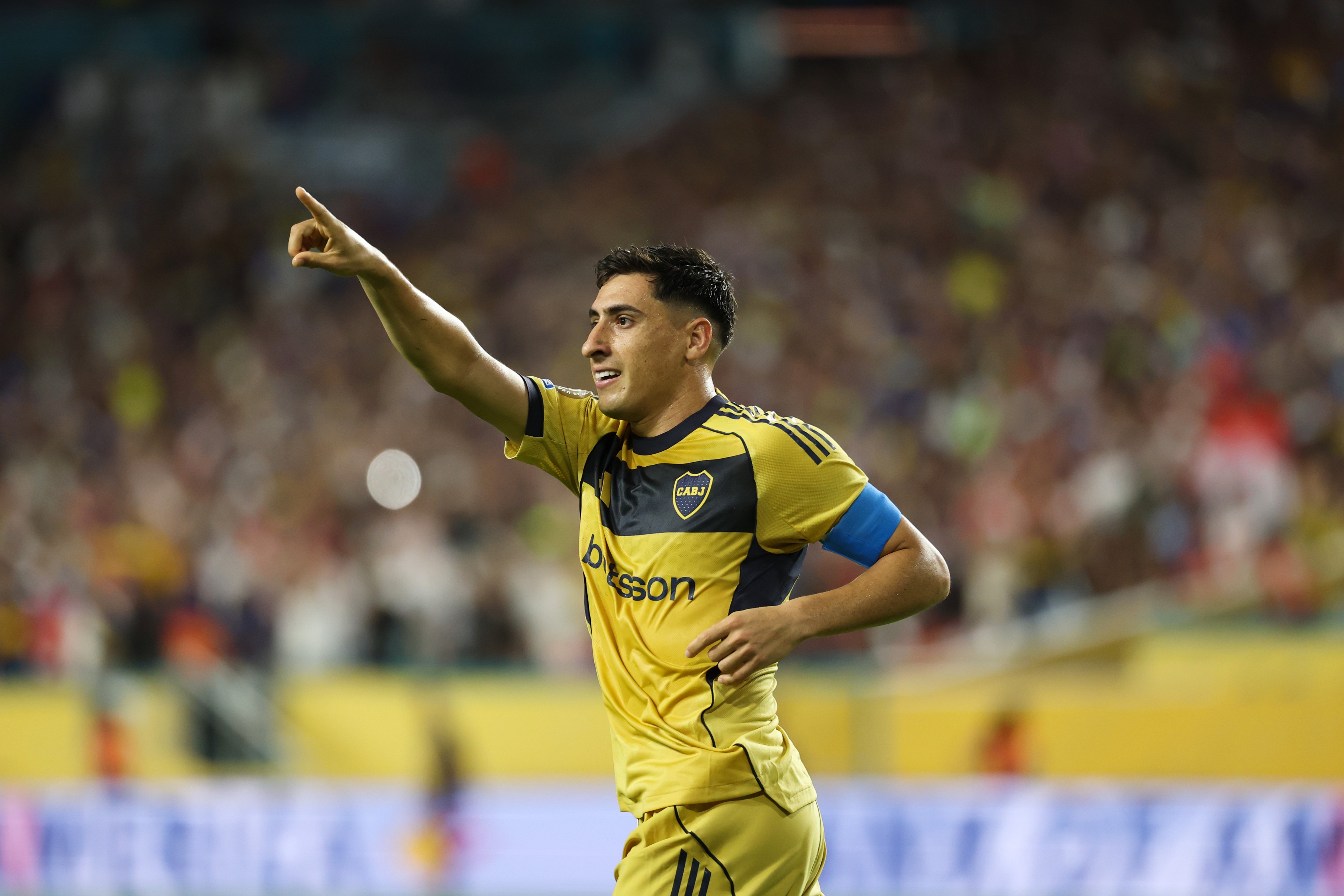 Miguel Merentiel of CA Boca Juniors celebrates scoring