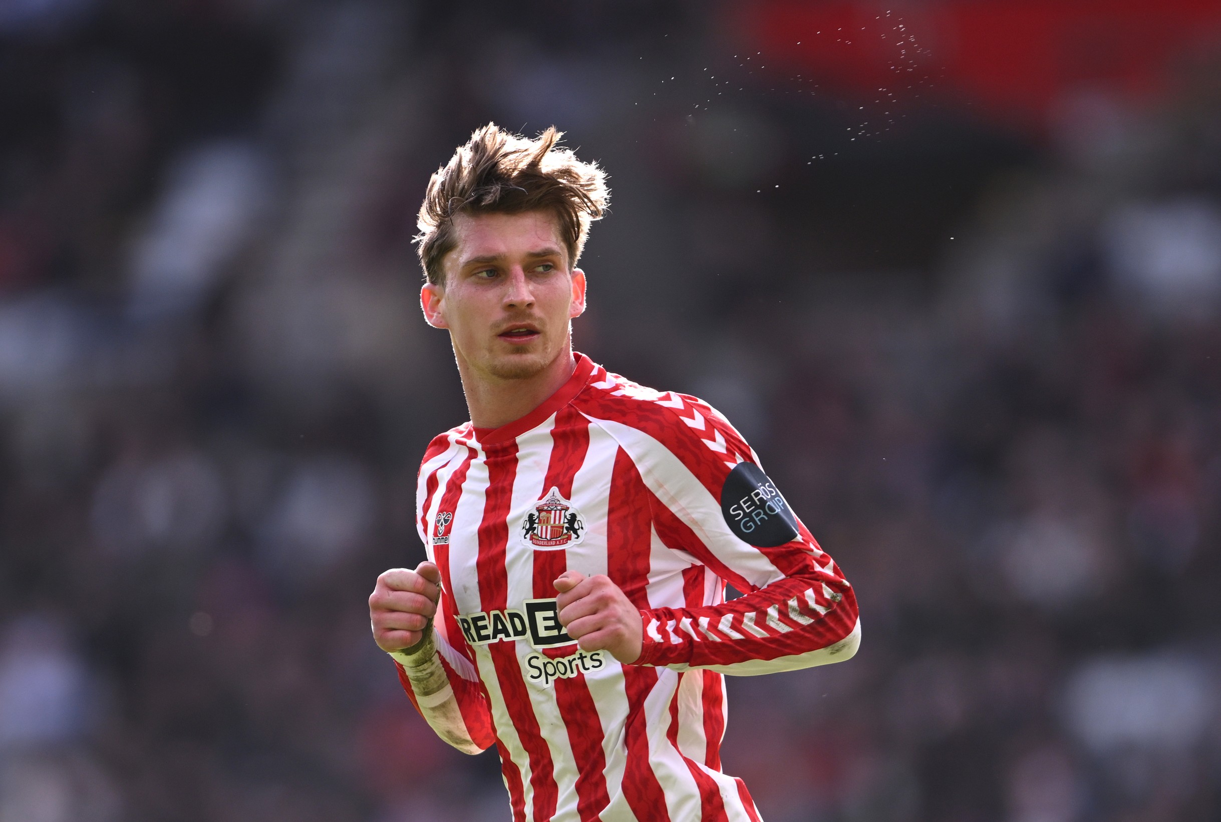 Dennis Cirkin of Sunderland in action during the Sky Bet Championship