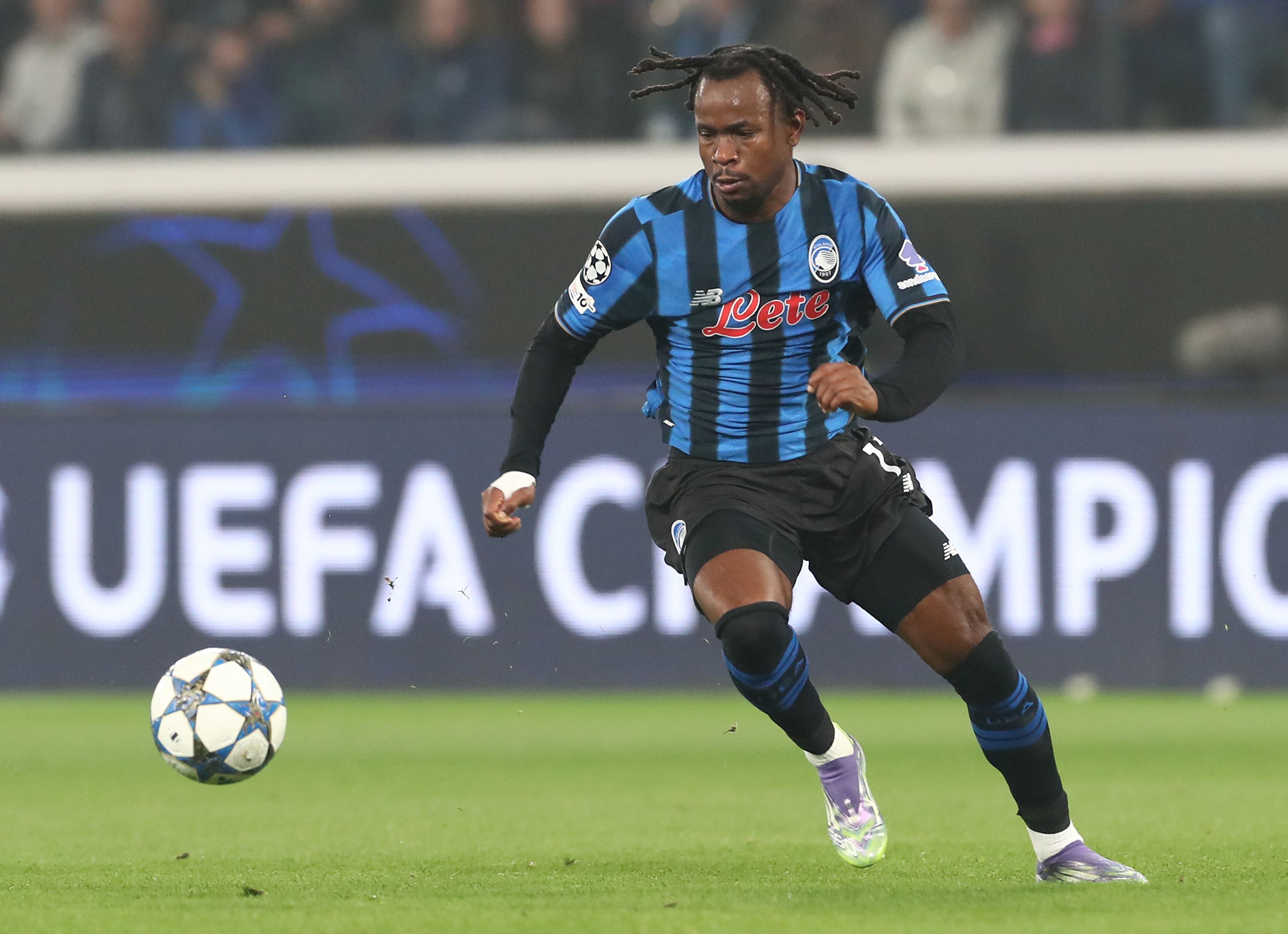 Ademola Lookman runs with the ball