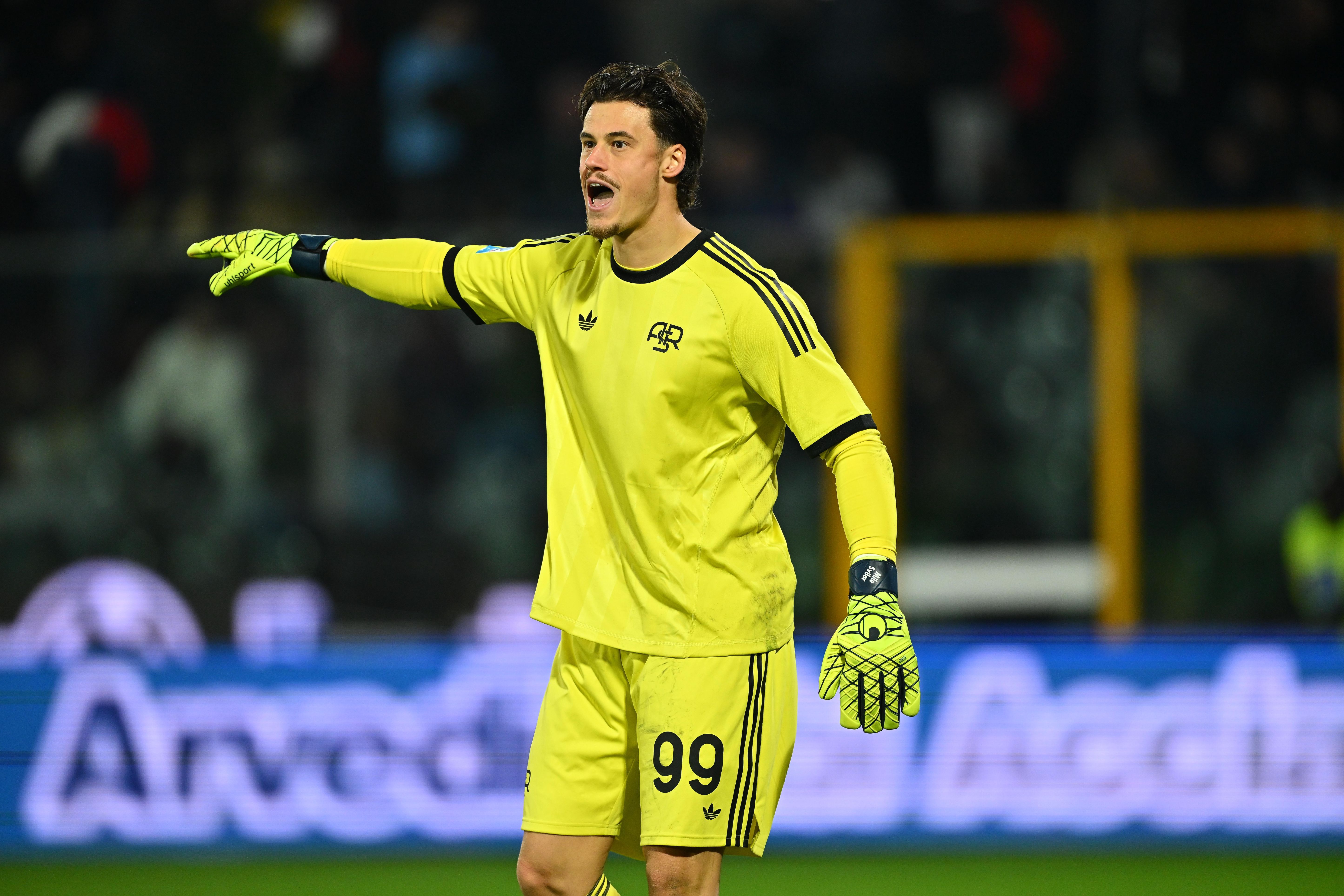 Mile Svilar reacts during the Serie A match